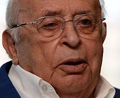 Süleyman Demirel hastaneye kaldırıldı