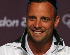 Olimpiyat atleti Pistorius cinayetle suçlandı