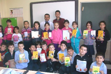 Yazarlar M.Aymazlı'lılarla buluştu