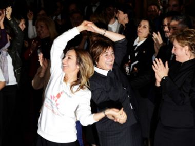 Kadın milletvekillerinden danslı eylem