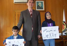 Derece alan talasemi hastası çocuklara ödül