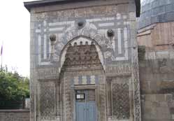 Tarihi eser envanteri kayda alınıyor