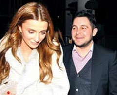 Özge Ulusoy kendisini işine verdi