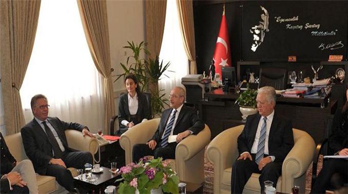 Kılıçtaroğlu, Buquicchio bir araya geldi