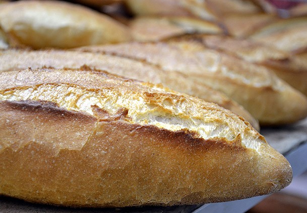 Bayatını getir tazesini götür