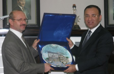 Bekir Bozdağ Konya'da