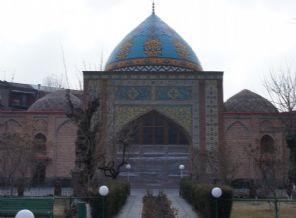 UNESCO listesindeki cami 3 kez yakıldı hala ayakta