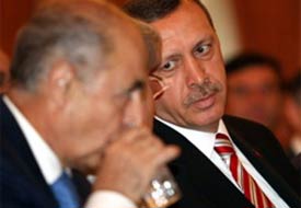 Gül'le Sezer arasındaki fark