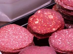 Nestle'den at eti skandalı!