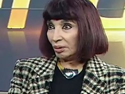 Gülriz Sururi: Dünyaya inmiş son kitap Nutuk