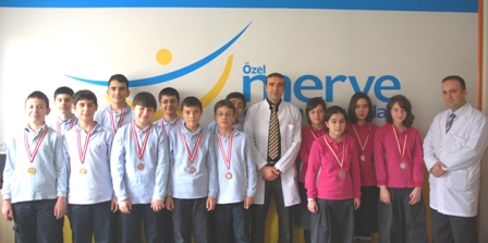 3 dünya birinciliği aldılar