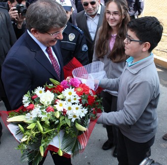 Bakan Davutoğlu, bilişim polisinin hizmet binasını açtı