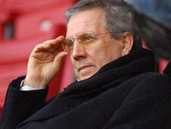 Aziz Yıldırım cezaevi ziyaretinde