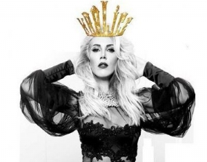 Hande Yener: Babam öldü çocukluğum bitti