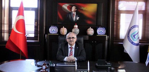 İntihar eden rektörün bilgisayarına inceleme