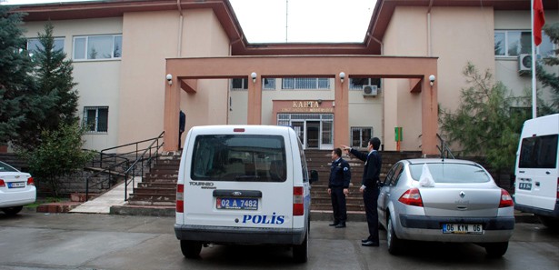 Hırsızlar vergi dairesini soydu