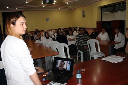 Sağlıkçılar da gönül elçisi oluyor
