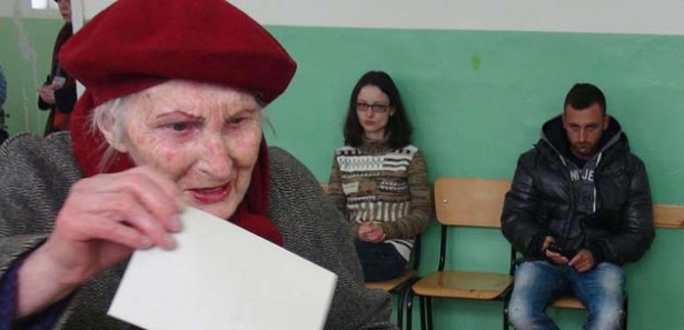 Bulgaristan erken seçime gidiyor