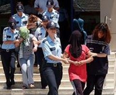 Fuhuş çetesinin kasasına 24 yıl hapis