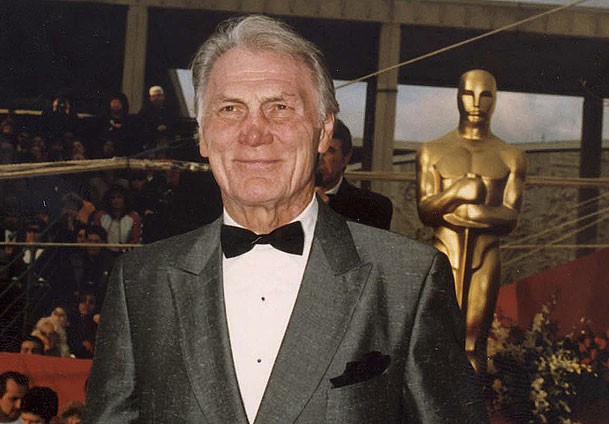 Şınav çeken de oldu ödülünü reddeden de