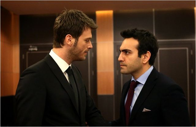 Tatlıtuğ-Gülsoy savaşı set dışına taştı