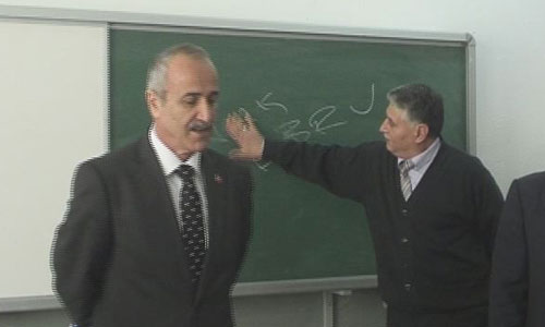 Sınıfta 'Salak Ebru' krizi