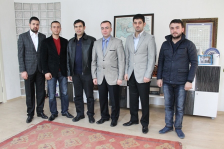 Genç Mehir gençlerin yanında olacak