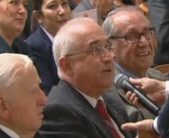 Cemil Çiçek de türkü söyledi