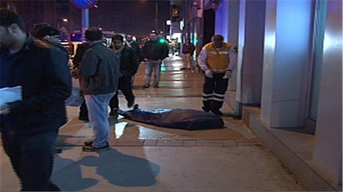 Otobüsten indi, öldü