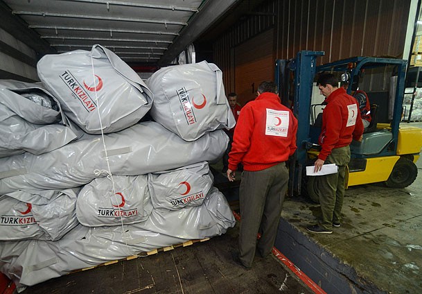 Yardımları Türk Kızılayı ulaştıracak