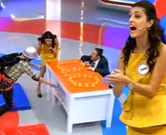 "Beni başkasıyla düşün bebeğim!"e ceza geldi mi?