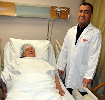 Obezite kadına anjiyo yapıldı