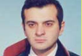 Üçüncü kattan düşen avukat öldü