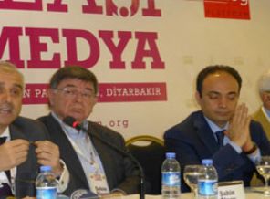 Gazeteciler Diyarbakır'da barışı arıyor