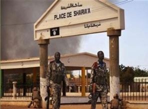 Fransız uçakları Mali'yi bombaladı