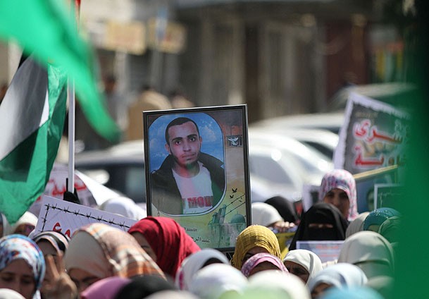 Gazze'de ''kızgınlık yürüyüşü''