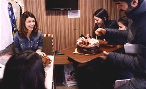 Beren Saat'e büyük sürpriz