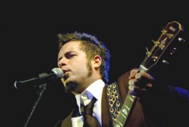 Önce albüm sonra film geliyor