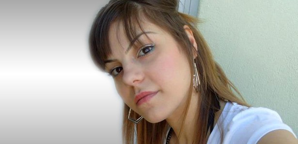 Üniversiteli kız kalbine yenildi