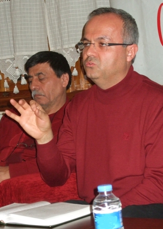 Koşdaş: “Allah Müslümanlara izzet ve şeref versin”