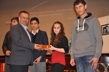 Dereceye girenler ödüllerini aldılar