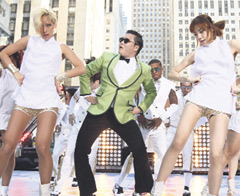 Niğde'de yapılan robottan 'Gangam' dansı