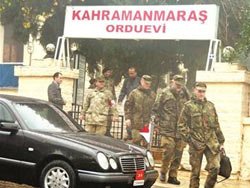 Türk ve Alman askerleri anlaşamıyor video