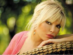 Metrobüse binmeyi merak ediyorum