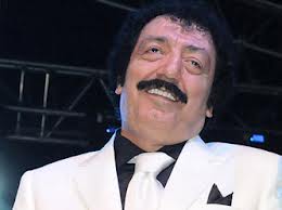 Müslüm Gürses hayatını kaybetti