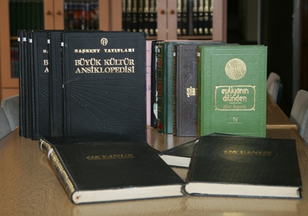 Karapınar Halk Kütüphanesi Yeni Yerine Taşındı