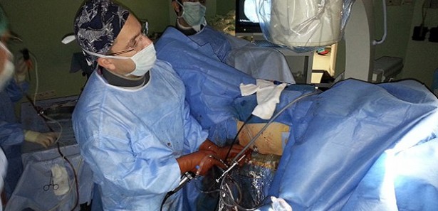 Böbrek taşına ''sırt üstü'' tekniği