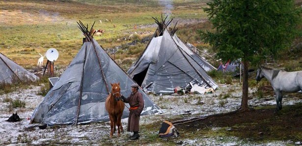 TİKA'dan Dukha Türkleri'ne ilginç yardım