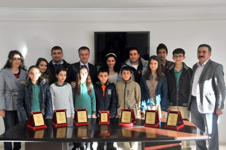 Başarılı ekipten Başkan Oğul'a ziyaret