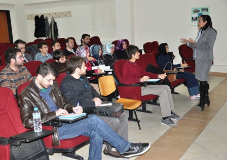 Dil-Kültür seminerleri ilgi görüyor